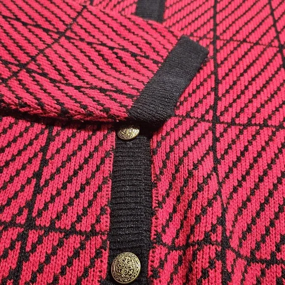 Womens L Made In USA 100% Acrylic Sweater Button Front Cardigan Vintage Red Blk - Picture 3 of 8